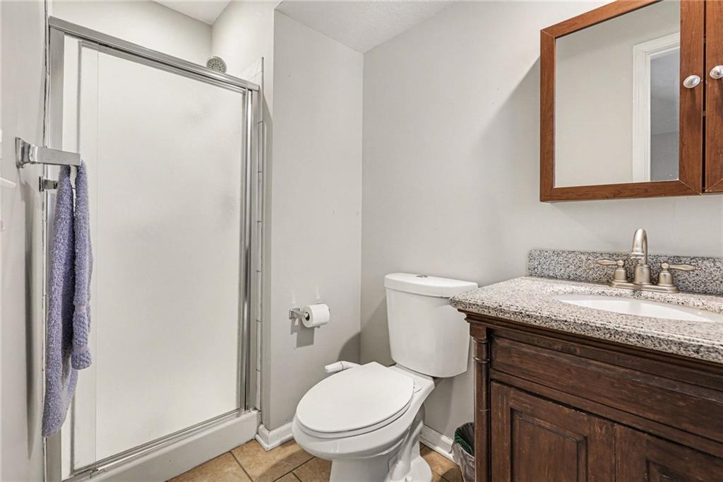 6727 Antioch Road Overland Park, KS 66204 - Photo 18 of 27