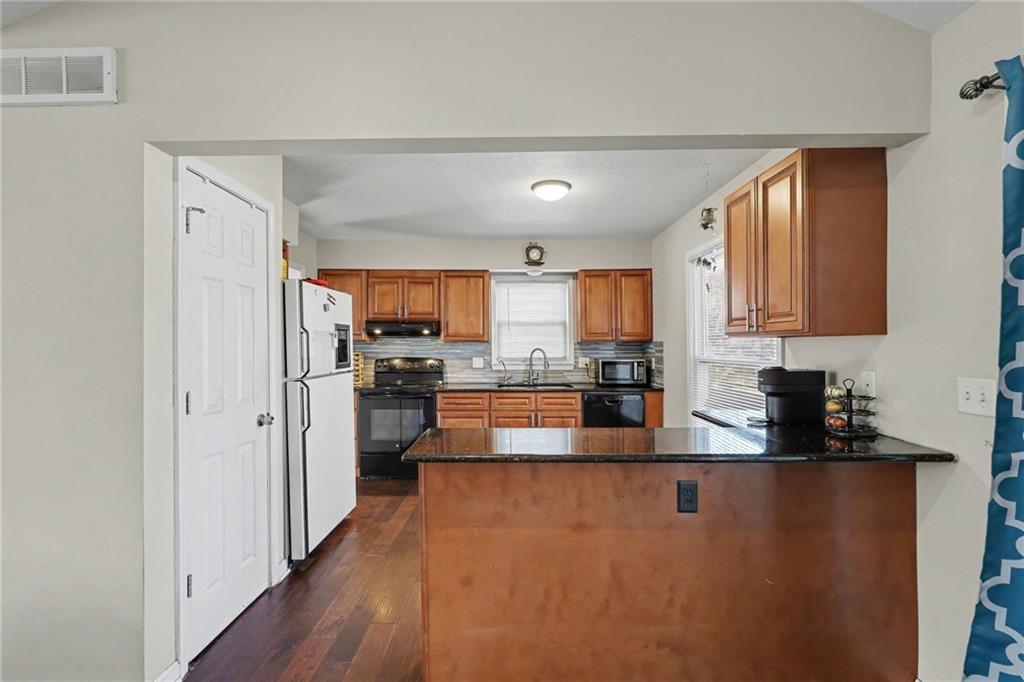 6727 Antioch Road Overland Park, KS 66204 - Photo 10 of 27