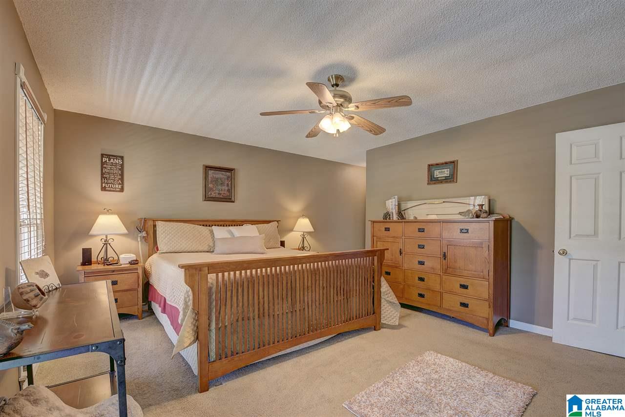 106 Green Wing Circle Pelham, AL 35124 - Photo 17 of 46