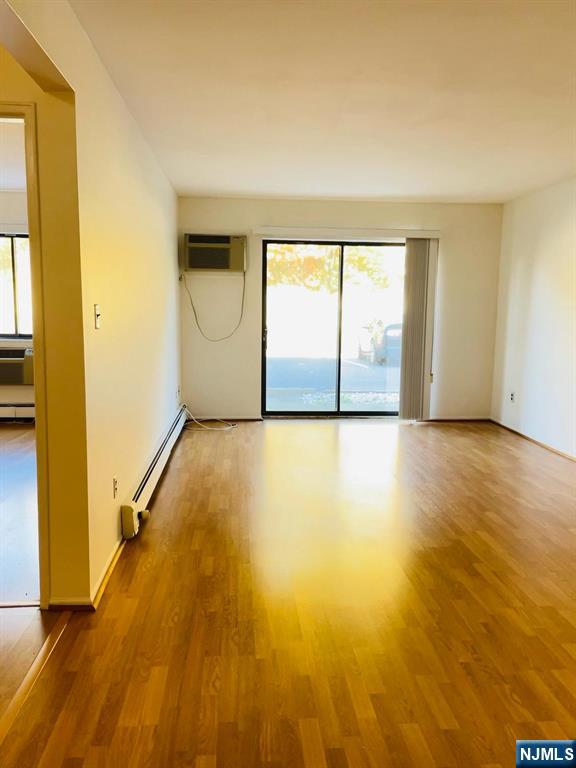 550 Central Avenue, Unit 9 Harrison, NJ 07029 - Photo 5 of 7