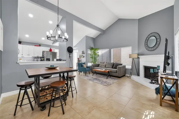 $1,900 | 18530 Trail Bend Lane, Houston, TX 77084