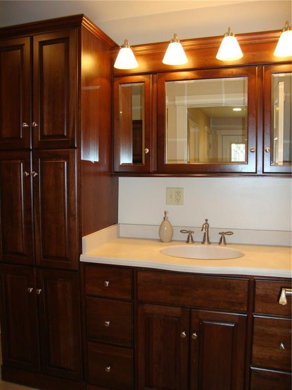 419 Freeport Road Blawnox, PA 15238 - Photo 11 of 22 Gallery Image 11