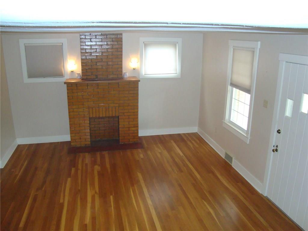 419 Freeport Road Blawnox, PA 15238 - Photo 8 of 22 Gallery Image 8