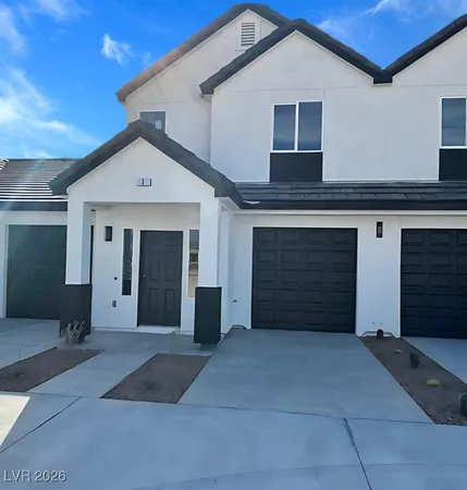 $290,000 | 384 East Erin Street, Pahrump, NV 89048