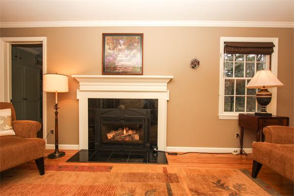 38 Prynnwood Road Longmeadow, MA 01106 - Photo 11 of 29 Gallery Image 11