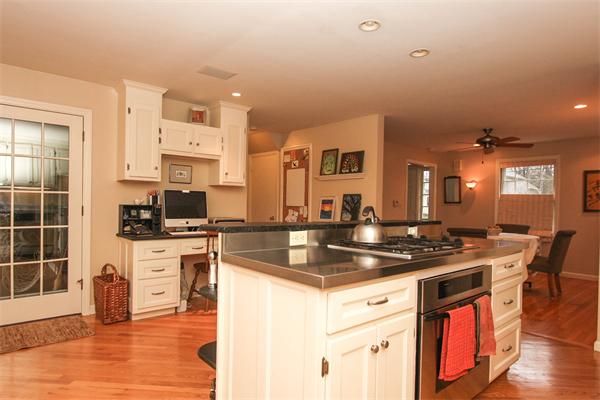 38 Prynnwood Road Longmeadow, MA 01106 - Photo 6 of 29 Gallery Image 6