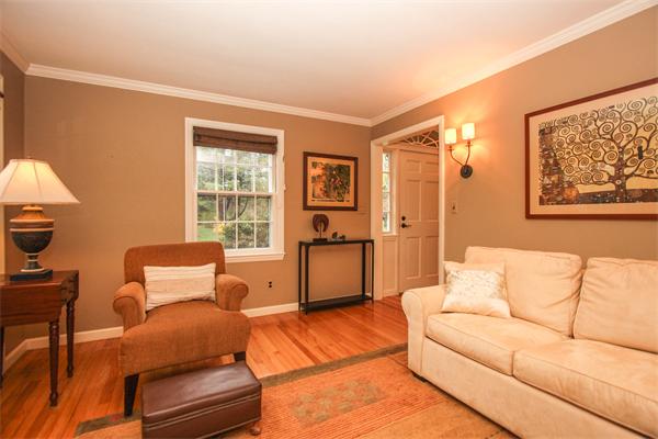 38 Prynnwood Road Longmeadow, MA 01106 - Photo 9 of 29 Gallery Image 9