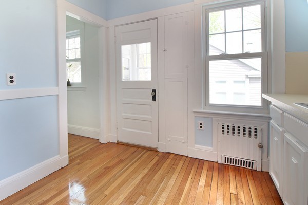 37 Chesbrough Road Boston, MA 02132 - Photo 7 of 21