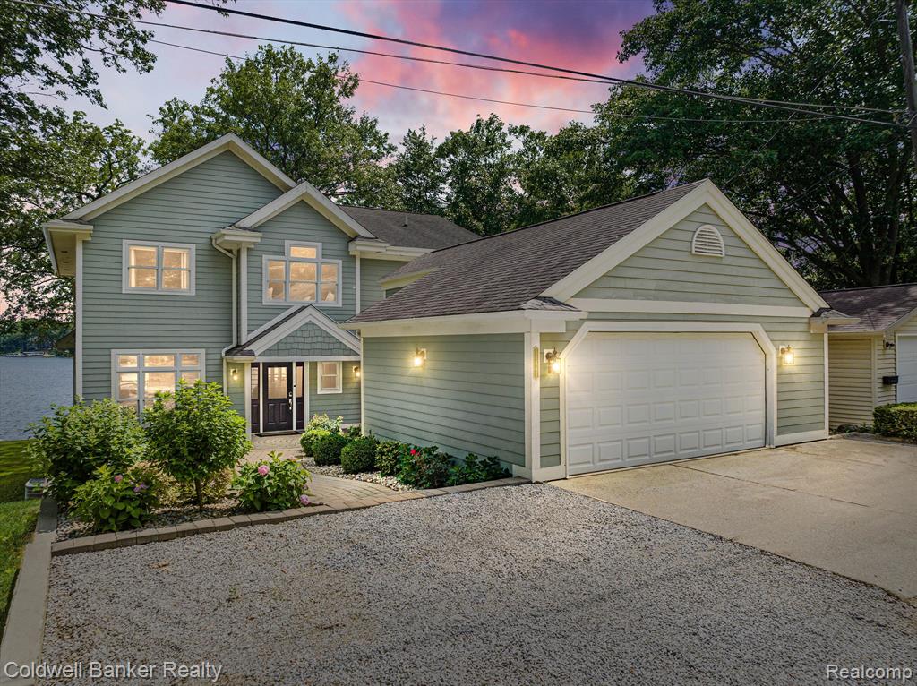 11467 Ember Road Davisburg, MI 48350 - Photo 1 of 51 Gallery Image 1
