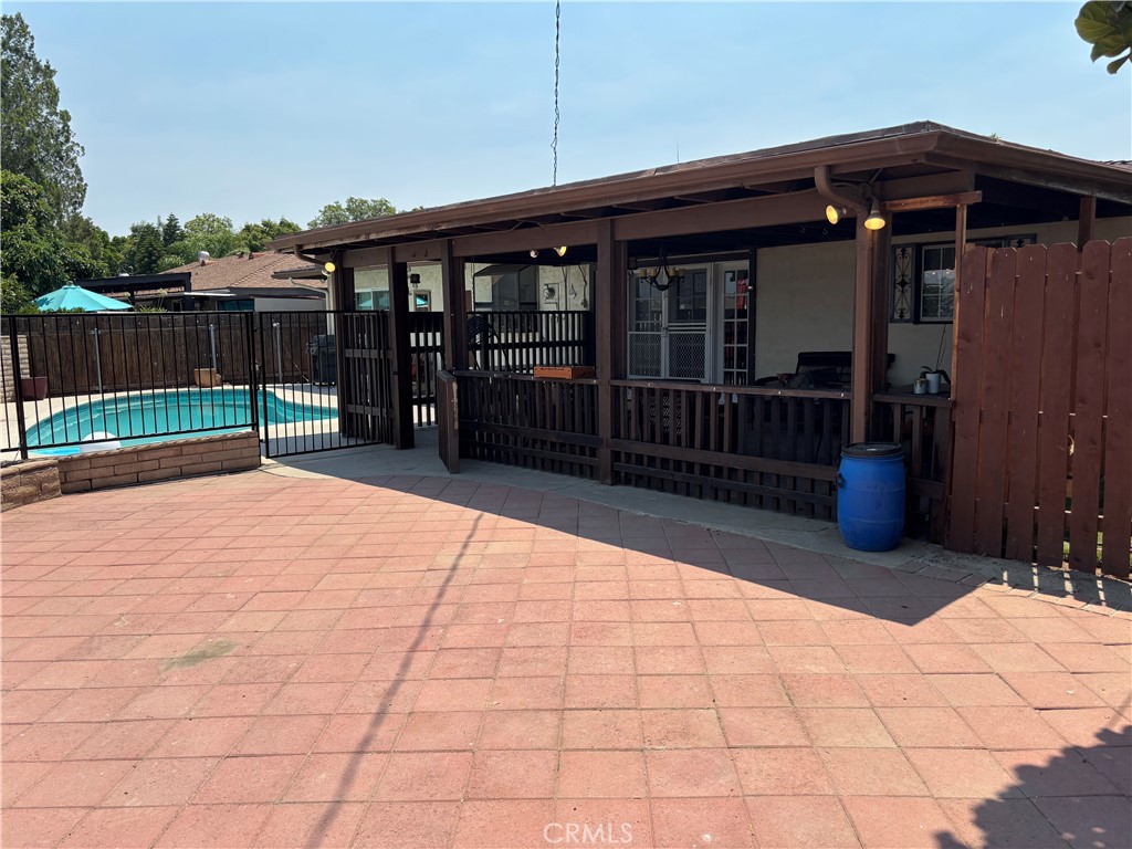 389 East Rancho Road Corona, CA 92879 - Photo 38 of 45