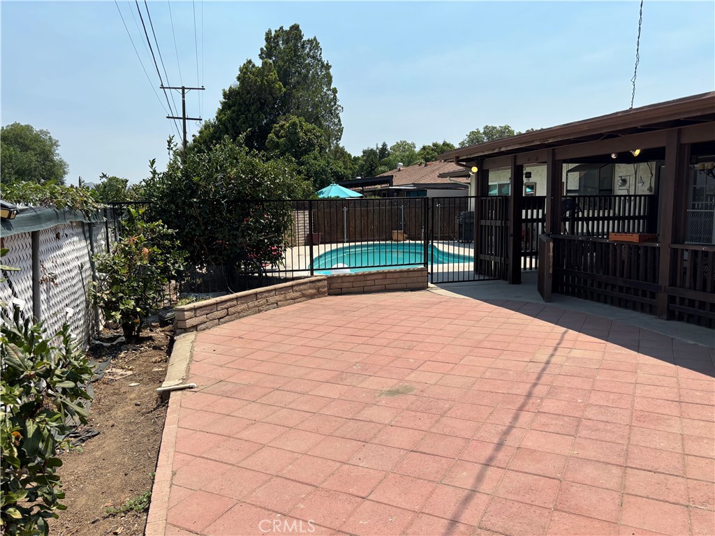 389 East Rancho Road Corona, CA 92879 - Photo 39 of 45