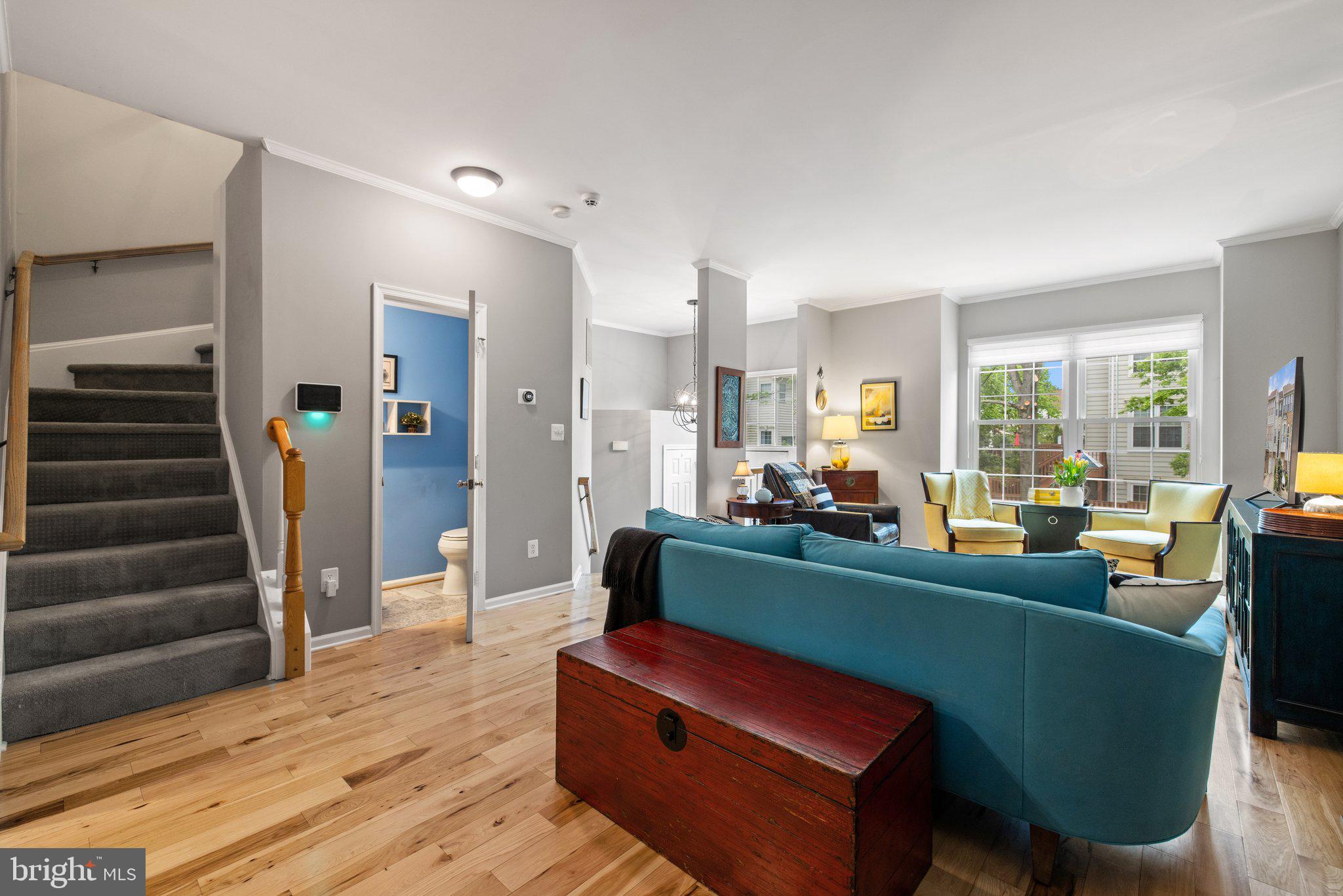 20546 Fairchild Terrace Sterling, VA 20165 - Photo 16 of 66 Spacious Living Room