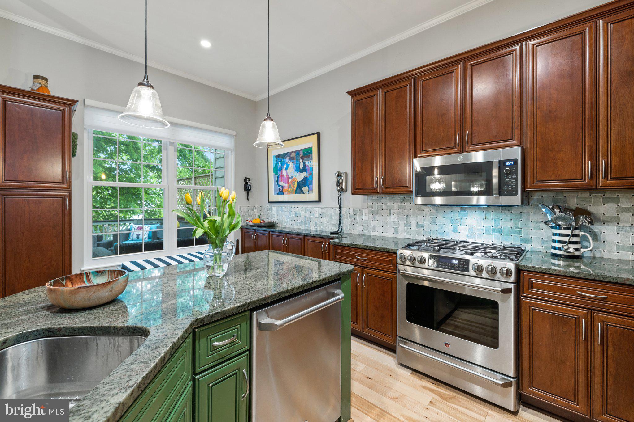 20546 Fairchild Terrace Sterling, VA 20165 - Photo 22 of 66 Open Kitchen with Stainless Steel Applinces
