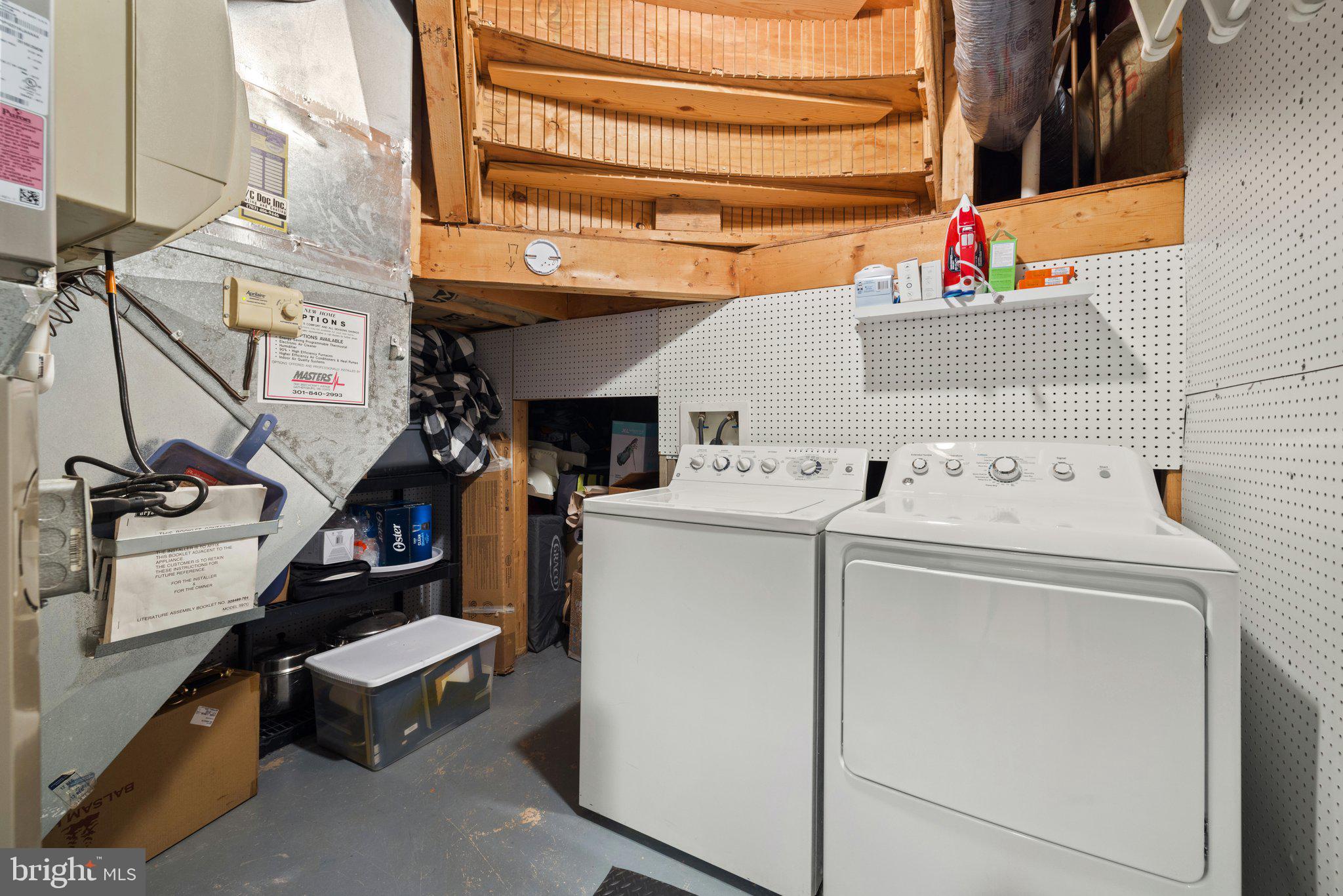 20546 Fairchild Terrace Sterling, VA 20165 - Photo 55 of 66 Laundry / Utility Room