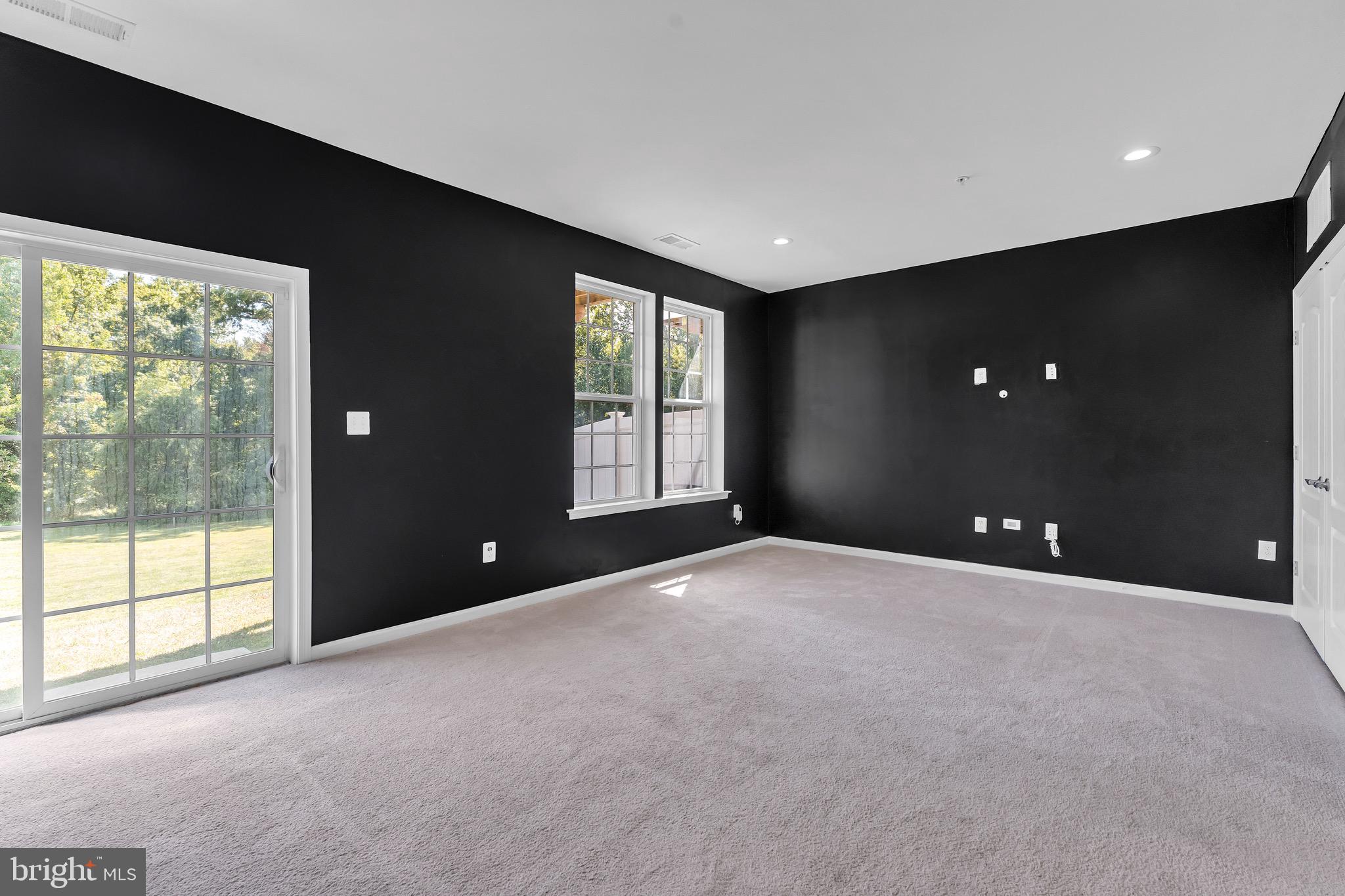 944 Morgan Run Road Middle River, MD 21220 - Photo 4 of 27