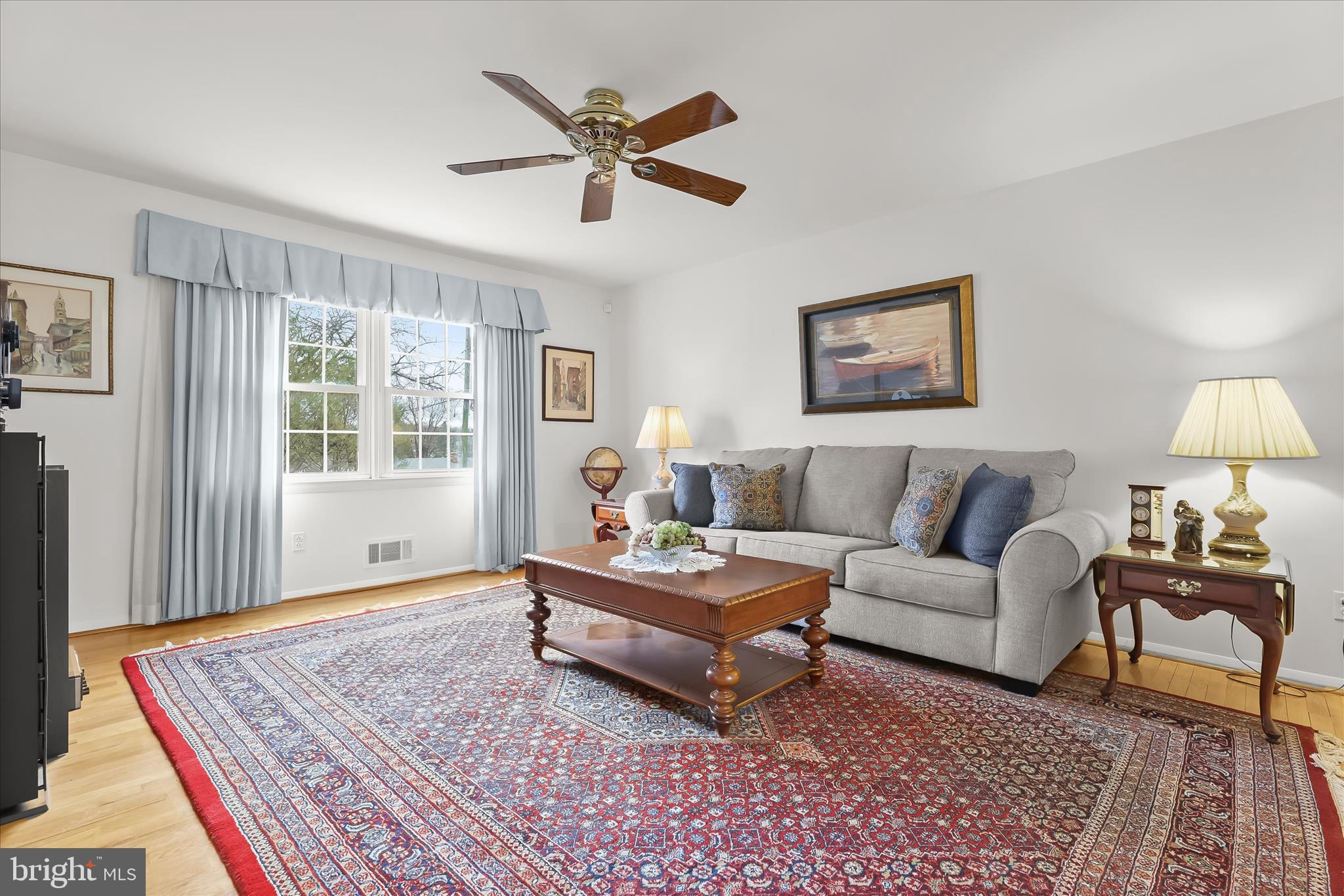 125 Northway Road Reisterstown, MD 21136 - Photo 11 of 45 hardwood flooring