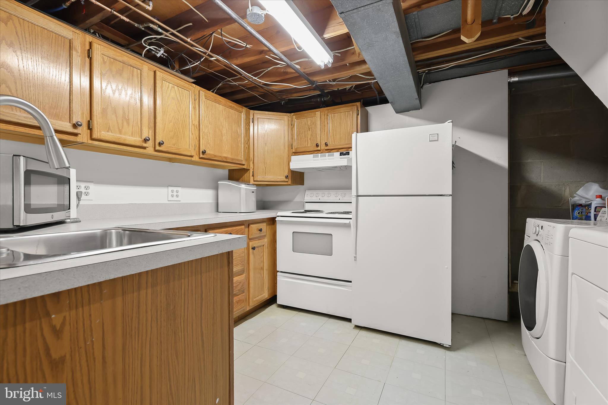 125 Northway Road Reisterstown, MD 21136 - Photo 35 of 45 lower level kitchenette