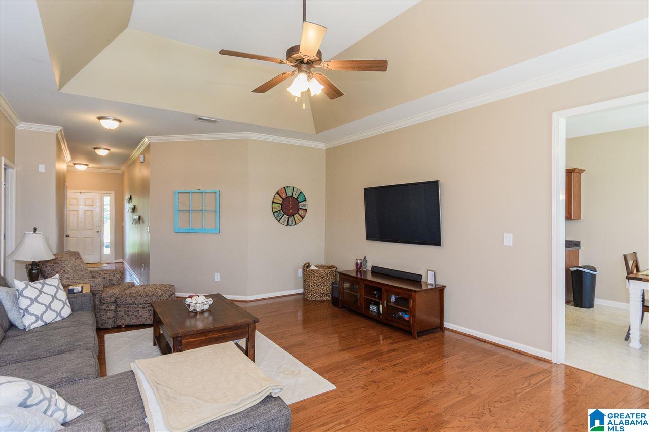 812 Barkley Drive Alabaster, AL 35007 - Photo 6 of 32
