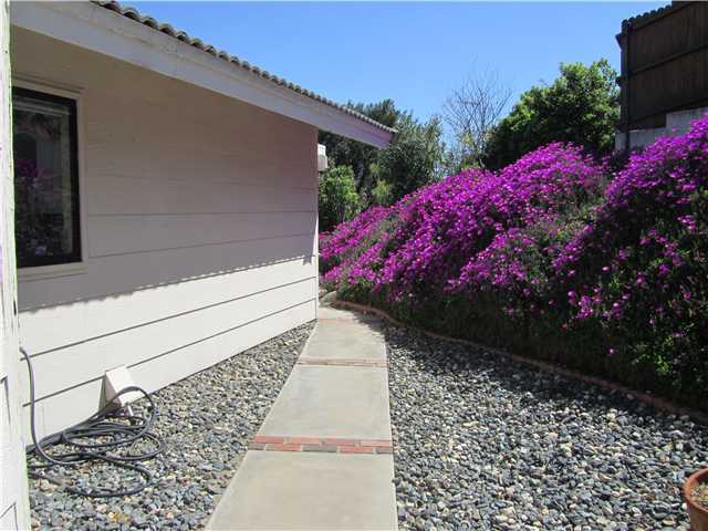 15743 Rainbird Road Ramona, CA 92065 - Photo 4 of 10 Gallery Image 4