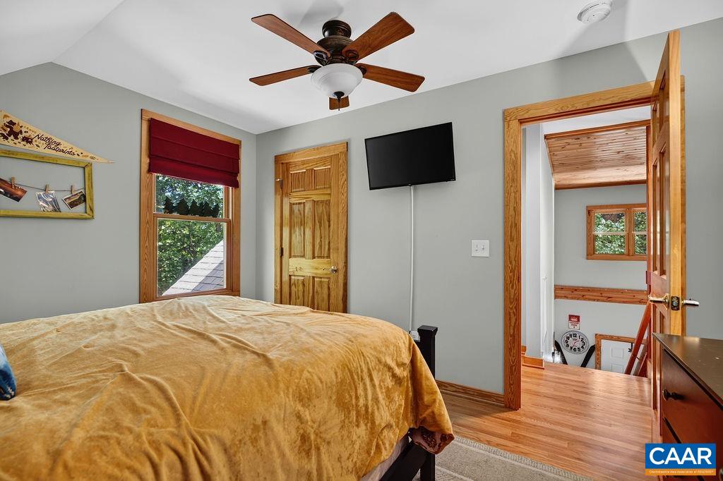 1300 Blue Ridge Drive Roseland, VA 22967 - Photo 41 of 48