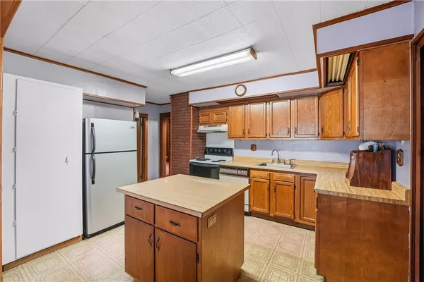 $99,900 | 161 West Beechwood Road, Bessemer, PA 16112