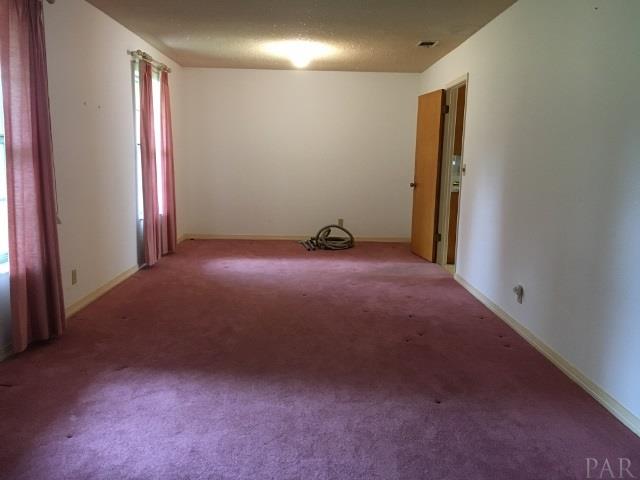 9820 Rebel Road Pensacola, FL 32526 - Photo 8 of 28 Gallery Image 8