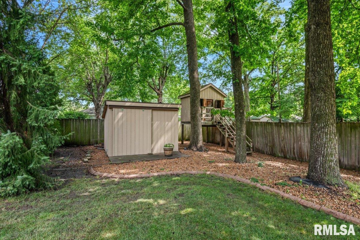 2223 Cardinal Drive Springfield, IL 62704 - Photo 71 of 92
