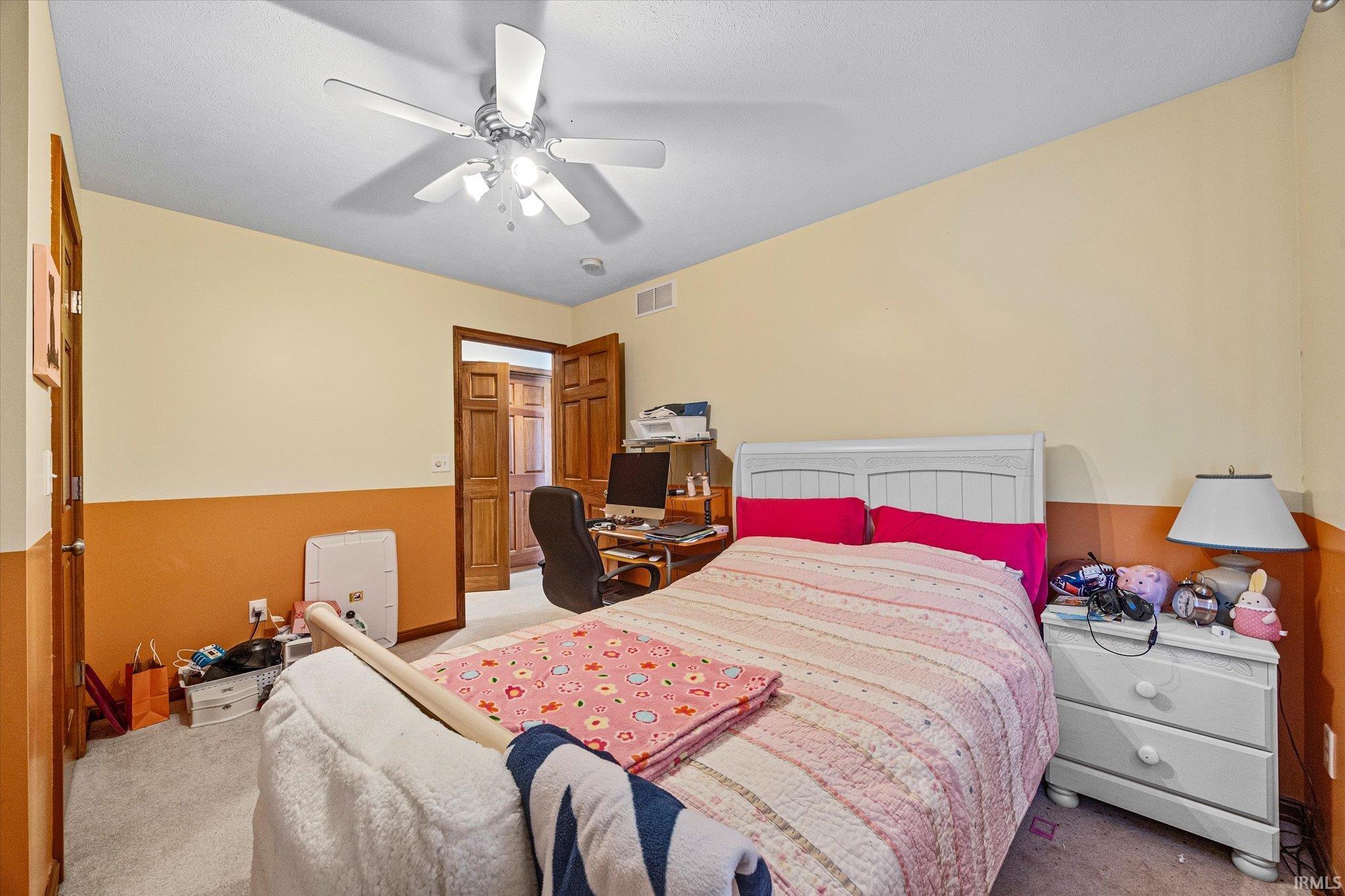 1518 East Scotland Road Bloomfield, IN 47424 - Photo 15 of 36