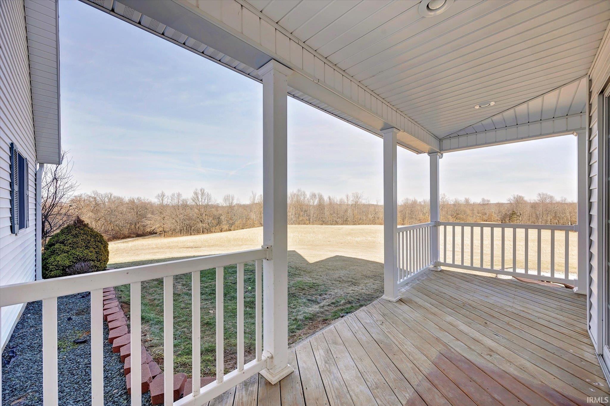 1518 East Scotland Road Bloomfield, IN 47424 - Photo 25 of 36