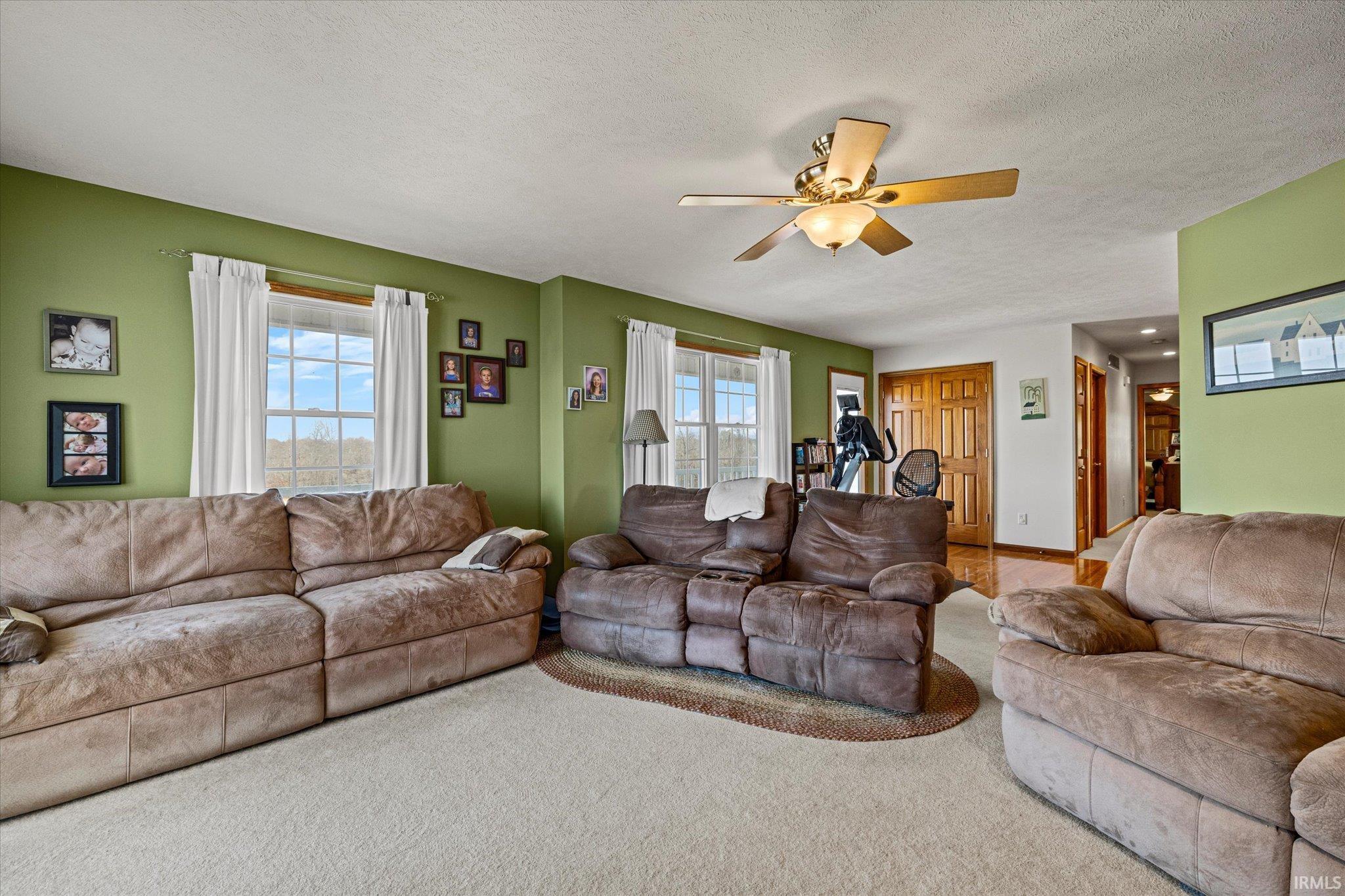 1518 East Scotland Road Bloomfield, IN 47424 - Photo 3 of 36