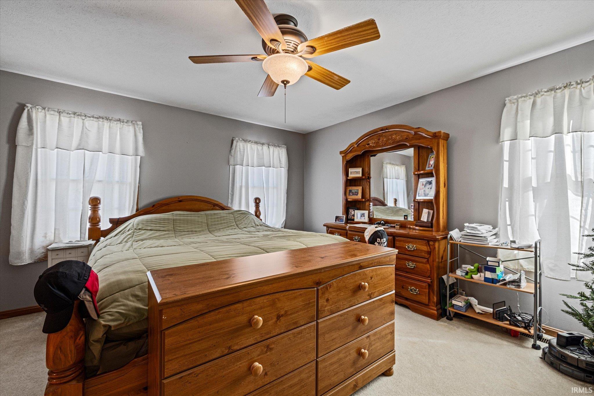 1518 East Scotland Road Bloomfield, IN 47424 - Photo 8 of 36