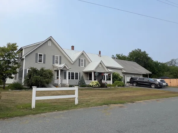 $430,000 | 25 King Drive, Lyndon, VT 05850