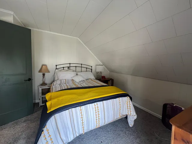 $570,000 | 25 King Drive, Lyndon, VT 05850