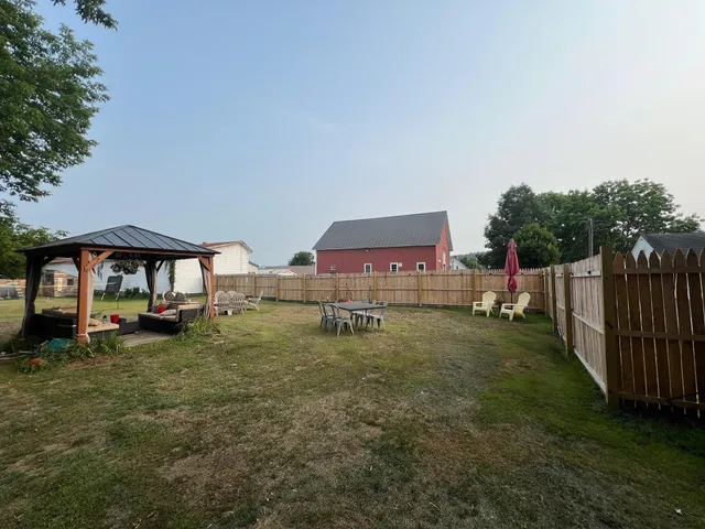 $570,000 | 25 King Drive, Lyndon, VT 05850