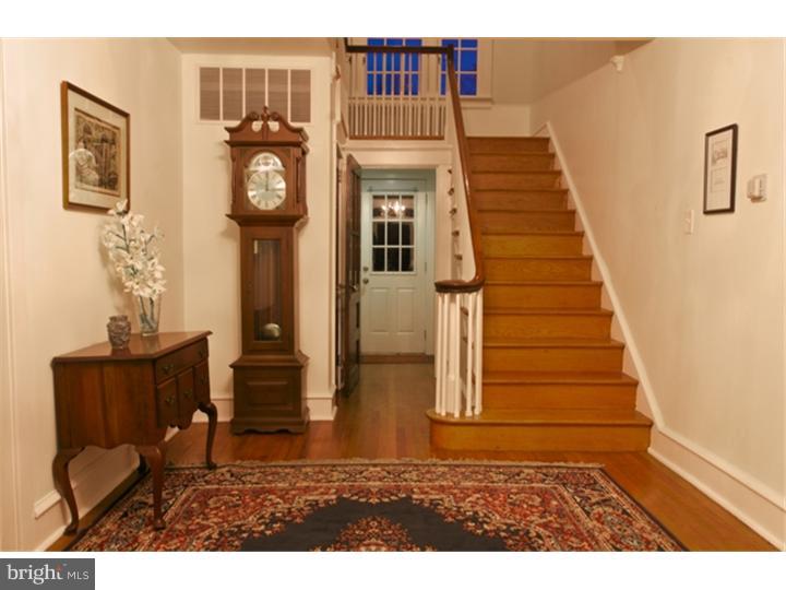 3840 Davisville Road Hatboro, PA 19040 - Photo 2 of 18 Foyer