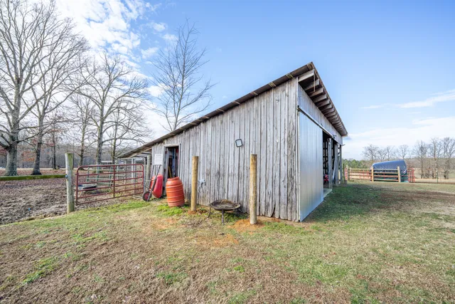 $239,000 | 2098 Spain Road, Cypress Inn, TN 38452