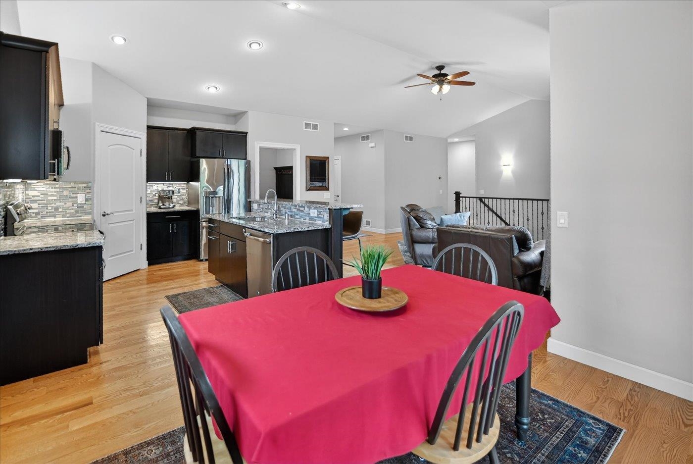 1007 Tara Lane Waunakee, WI 53597 - Photo 13 of 60