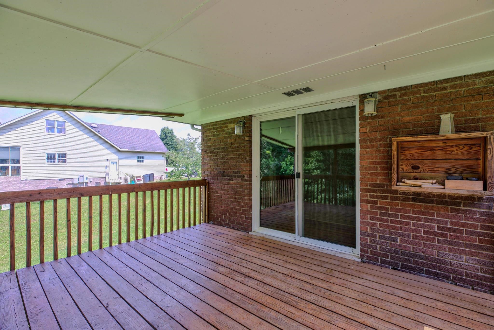 1008 Kirby Road Milton, WV 25541 - Photo 21 of 23 Gallery Image 21