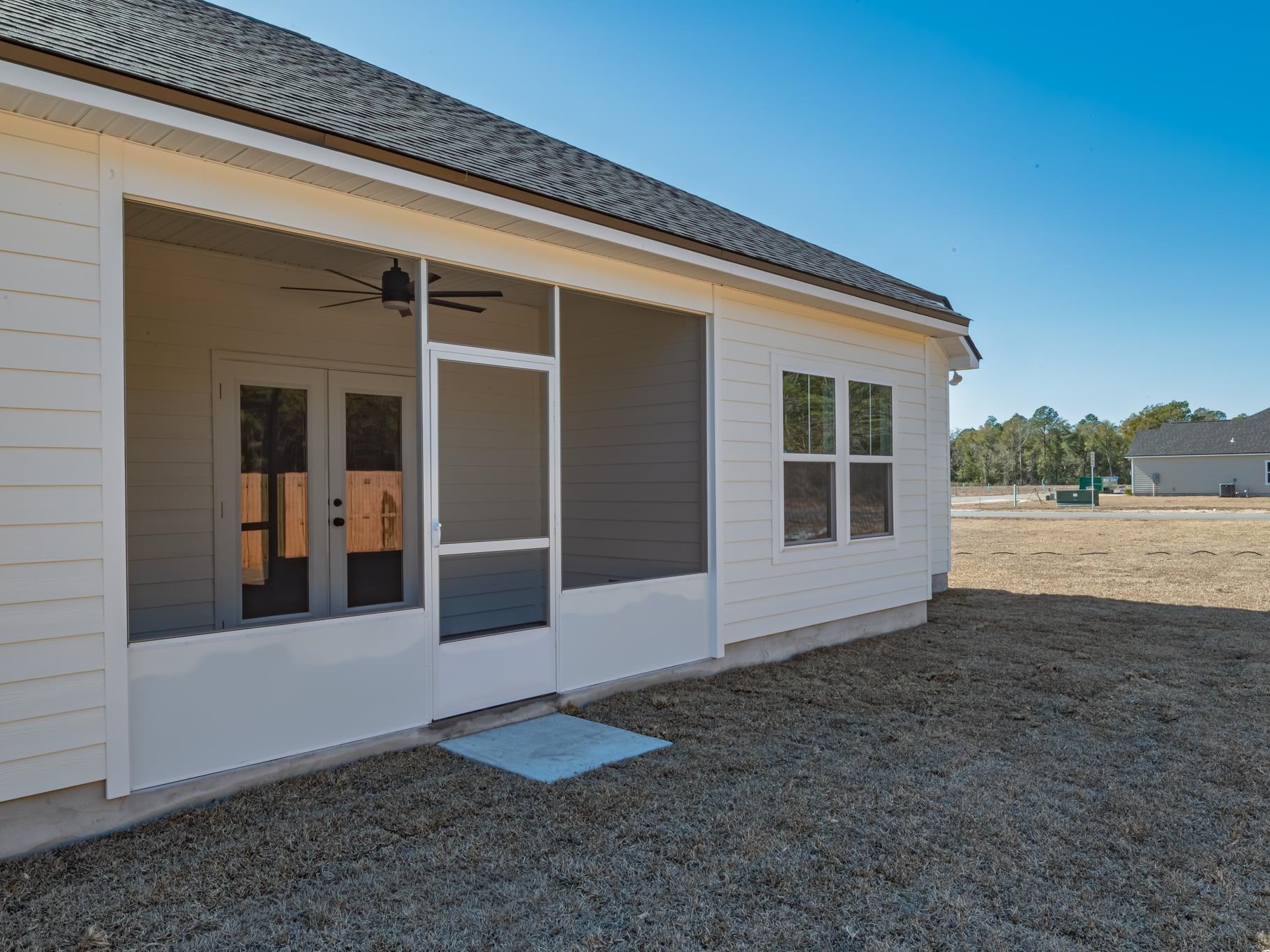 4 Divine Loop Crawfordville, FL 32327 - Photo 7 of 39