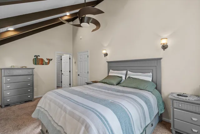 $999,900 | N9254 East Shore Road, East Troy, WI 53120