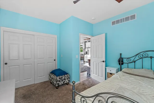 $999,900 | N9254 East Shore Road, East Troy, WI 53120