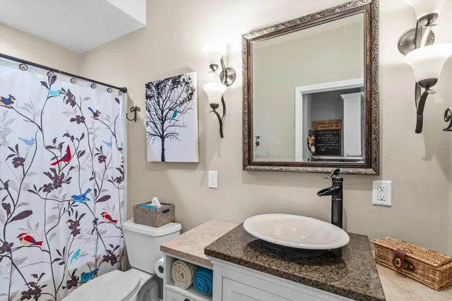 $999,900 | N9254 East Shore Road, East Troy, WI 53120