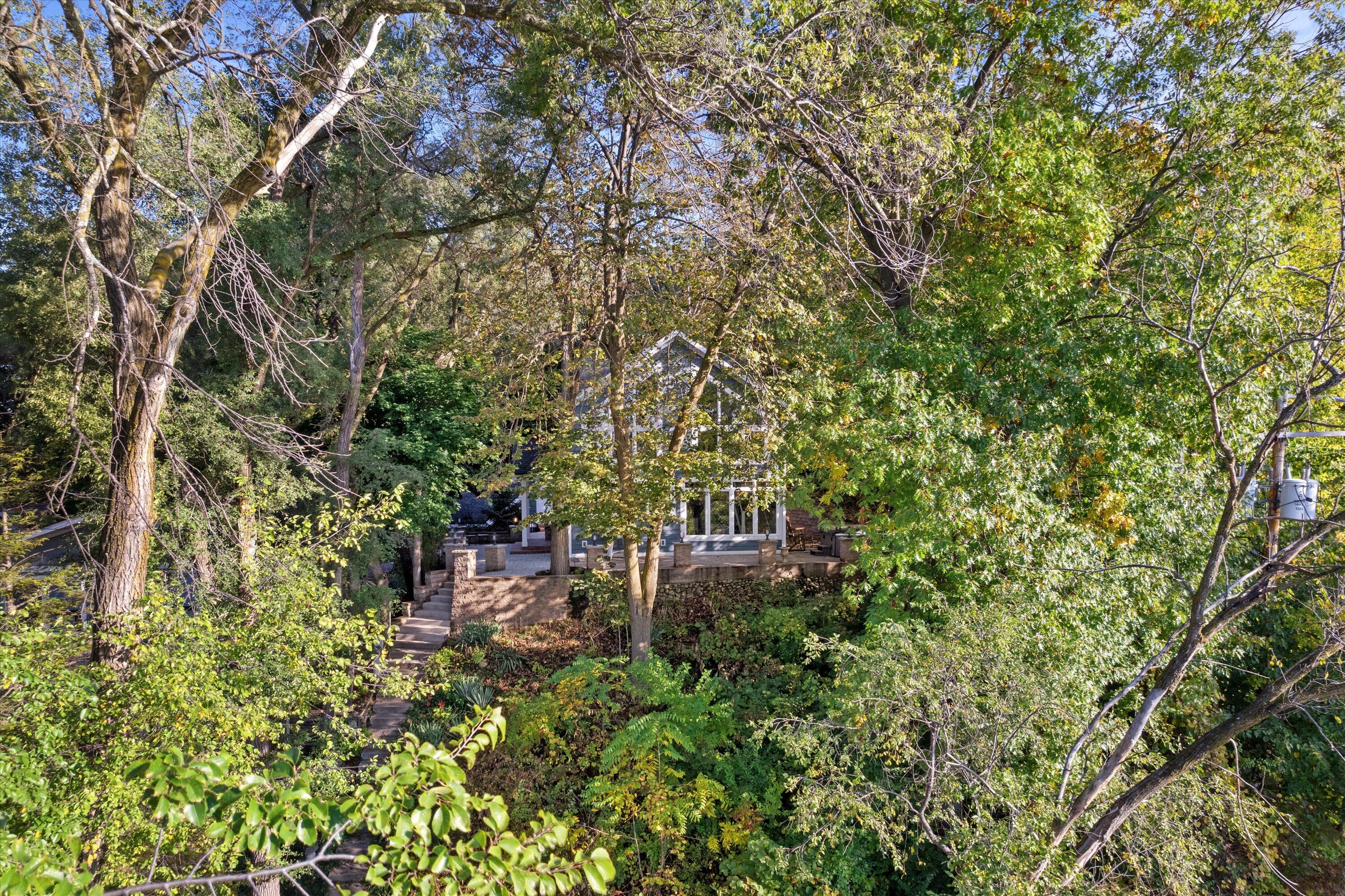 N9254 East Shore Road East Troy, WI 53120 - Photo 6 of 42 06-Beautiful Setting