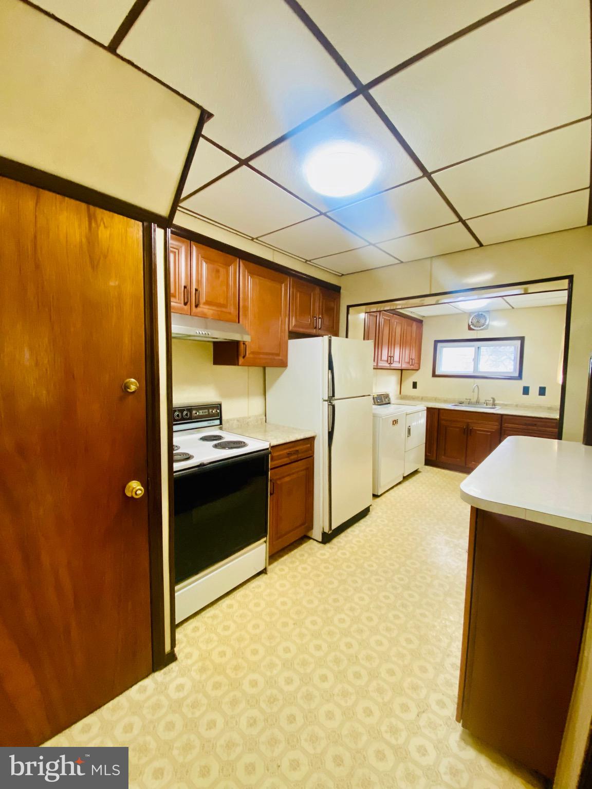 1305 Ridley Avenue Chester, PA 19013 - Photo 10 of 24 Gallery Image 10
