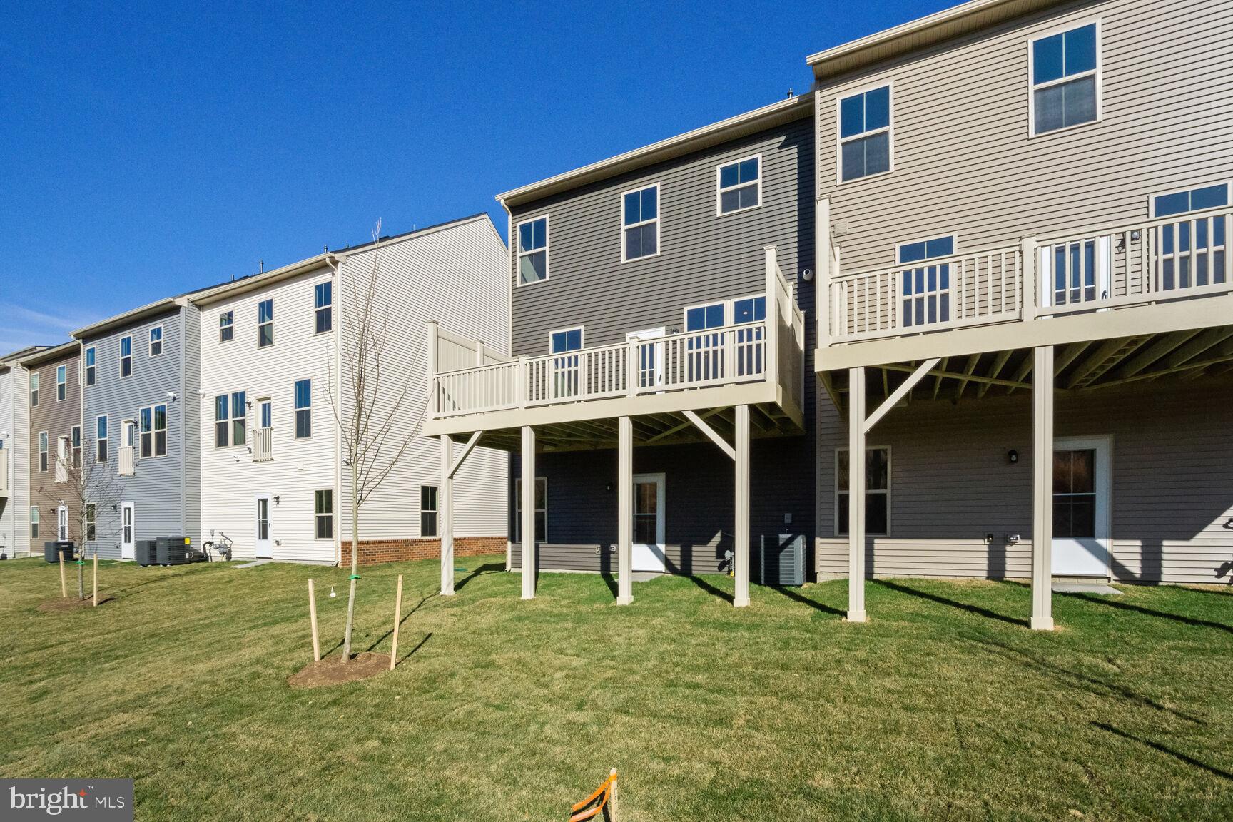 14941 Ring House Road, Unit E Brandywine, MD 20613 - Photo 24 of 24 DECK WITH PRIVACY PANELS