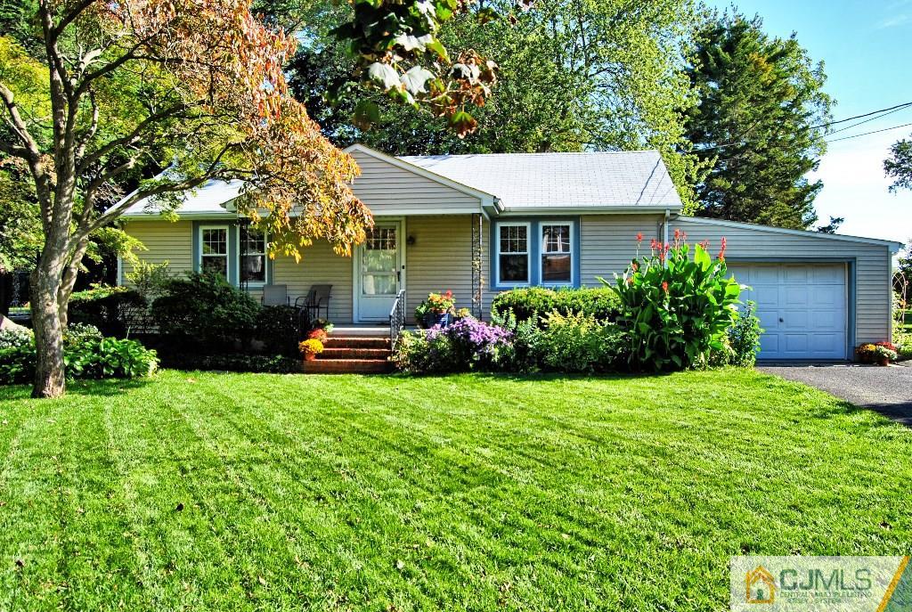 280 Georges Road Dayton, NJ 08810 - Photo 1 of 15 Gallery Image 1