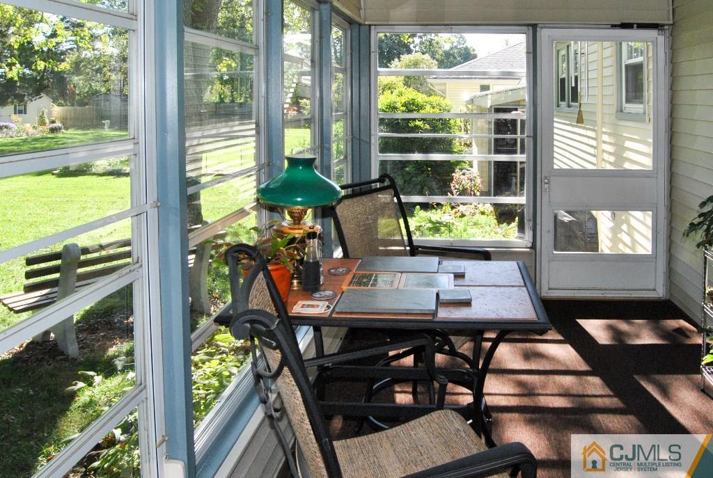 280 Georges Road Dayton, NJ 08810 - Photo 8 of 15 Gallery Image 8