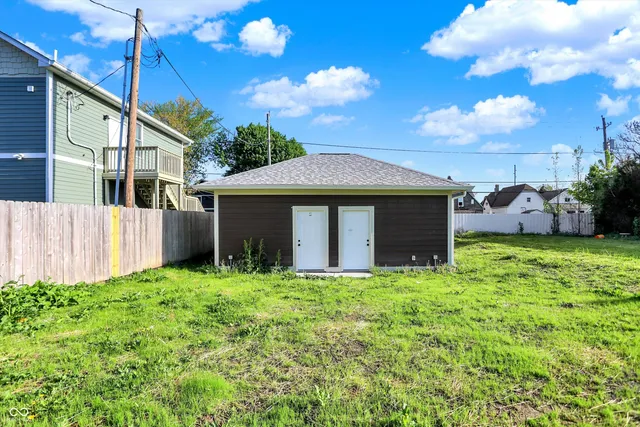 $2,600 | 1622 Prospect Street, Indianapolis, IN 46203