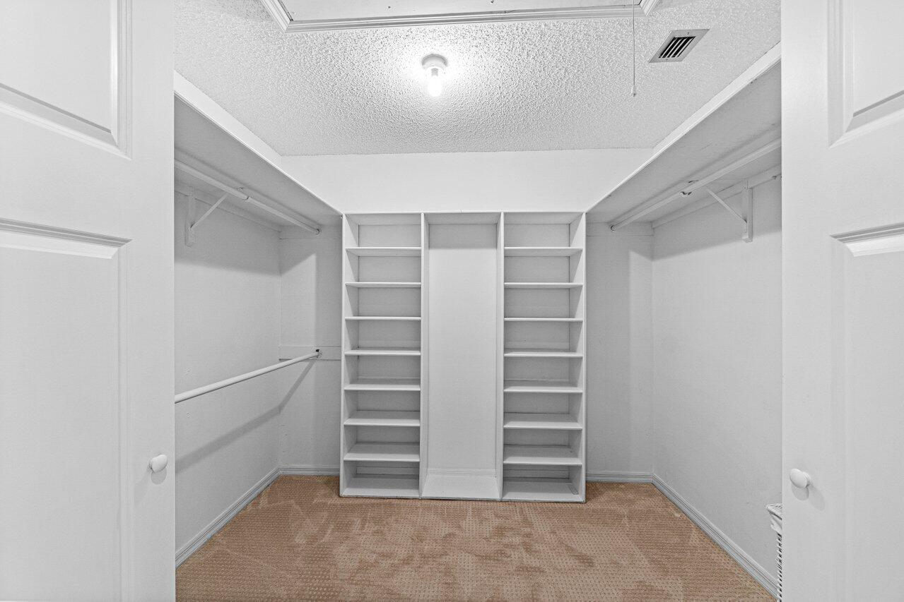 4295 Bocaire Boulevard Boca Raton, FL 33487 - Photo 25 of 37 025-4295BocaireBoulevard-BocaRaton-FL-33