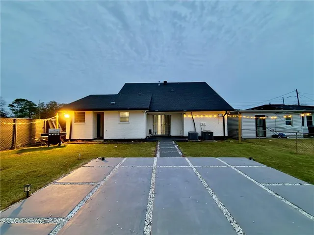 $289,999 | 1713 Pace Boulevard, New Orleans, LA 70114